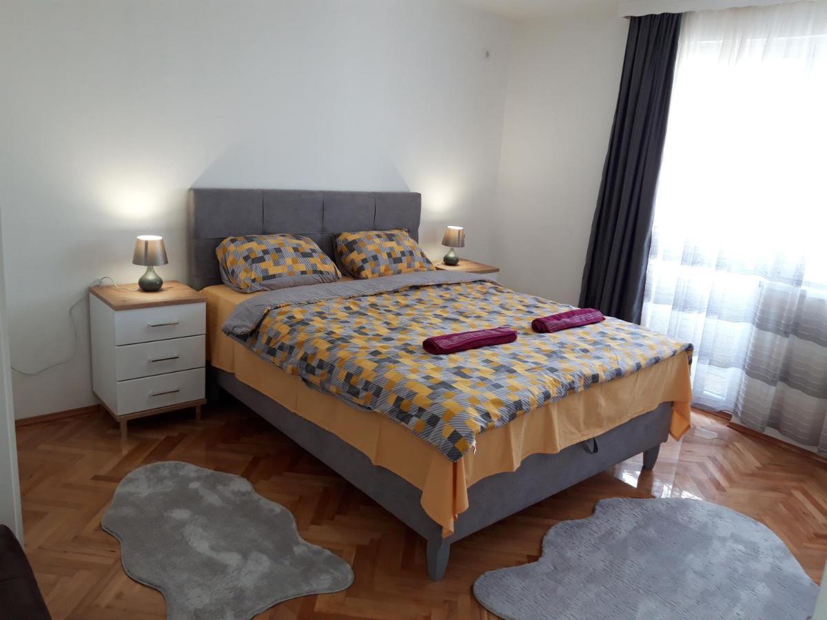 Apartmán Stan Na Dan Simikic Bijeljina Exteriér fotografie